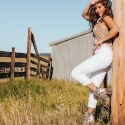 Sale Beckett Womens Booties
