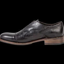 Sale Detrick Mens Street
