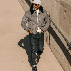 Hot Douglas Mens Street