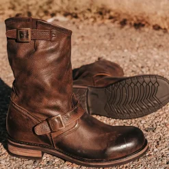 Online Easton Mens Street