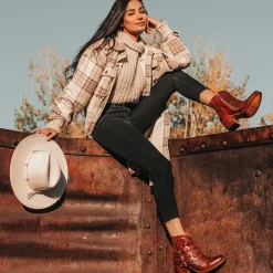 Best Savanna Womens Shoes