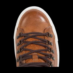 Hot Shelby Mens Street